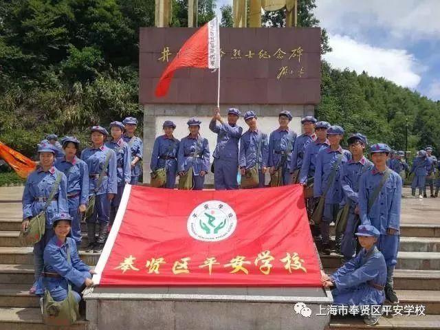 老人有手抖的病,其他都正常,就是感觉吃饭穿衣不便,有什么妙招吗?-知识问答网页,快速解答您的疑惑